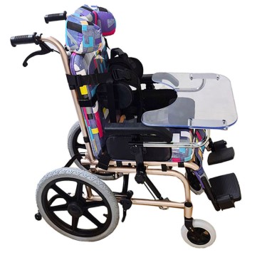 Poussette orthopedique avec table